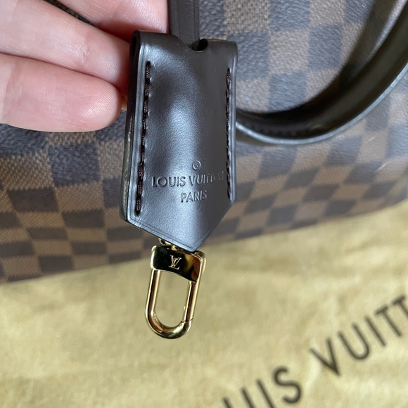 ❌SOLD❌ Louis Vuitton Damier Ebene Taurillon Brittany Bag - Picture 9 of 16